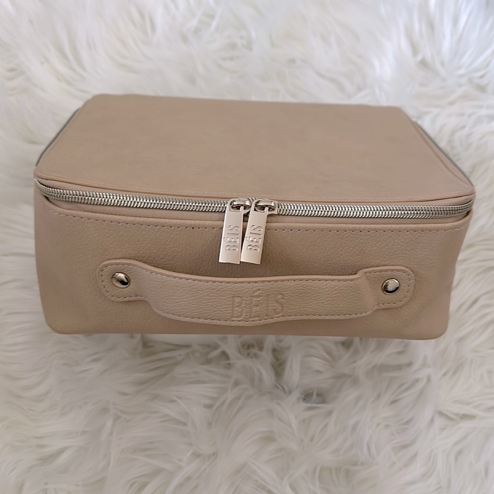 BEIS The Cosmetics Case Makeup Case (Beige)